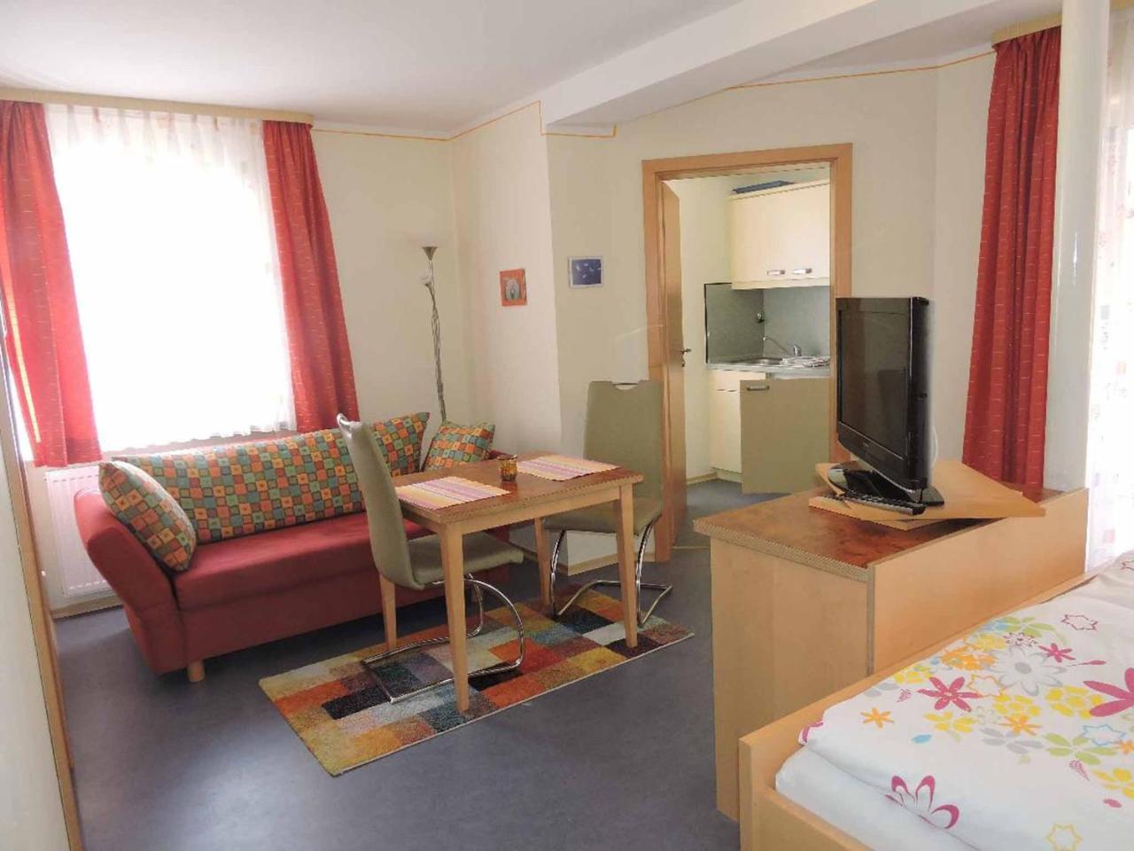 באד פיסינג Appartementhaus Loewenzahn מראה חיצוני תמונה
